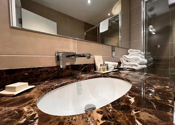 Deluxe 2-bed On Park Square, * 리즈