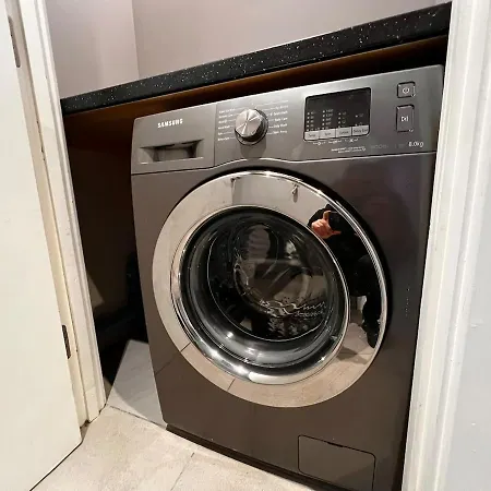 Apartament Deluxe 2-bed On Park Square, Leeds (West Yorkshire)